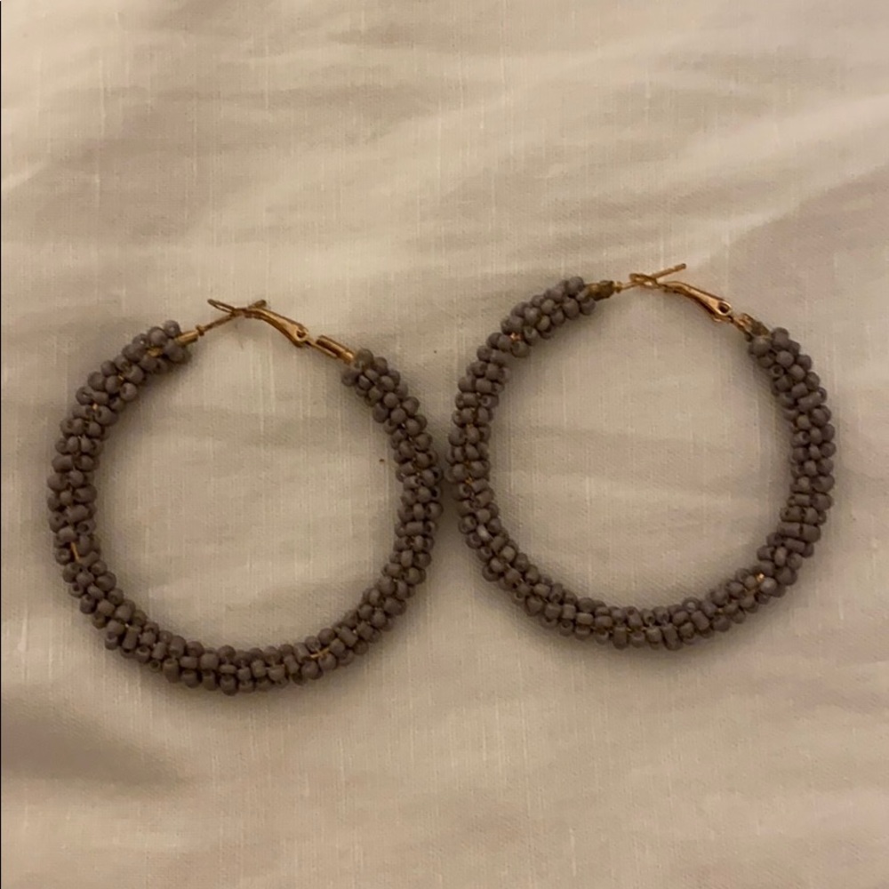 Grey beaded earings